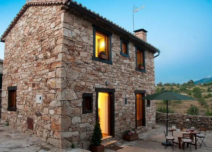 Alquiler de vacaciones: AL VIENTO, Alojamiento&Turismo Rural Horcajuelo